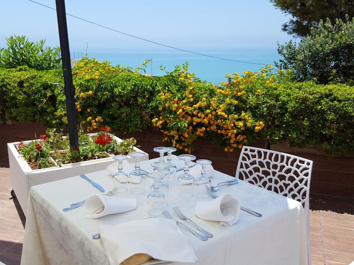 Hotel Admeto Marinella di Selinunte Exterior photo